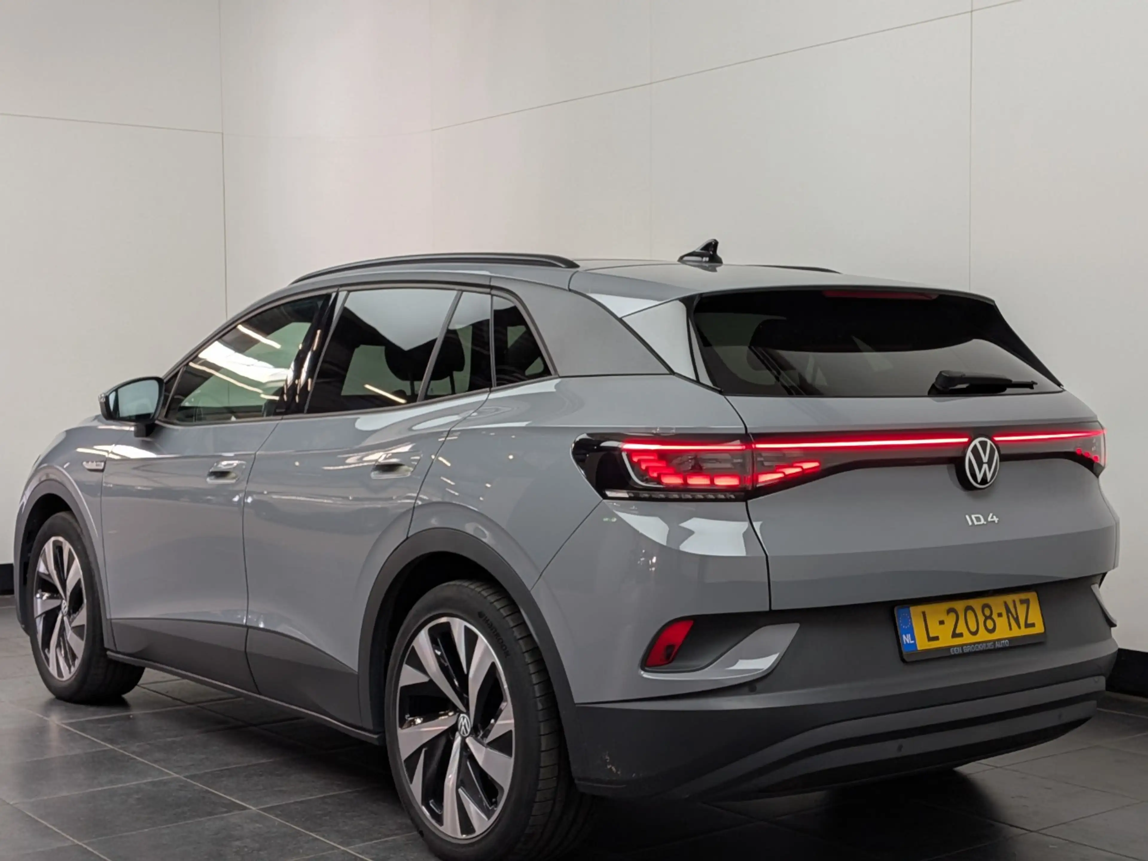 Volkswagen ID.4 Tech 77 kWh 204 pk | SoH 93,44% | Elektrische stoe — photo 3