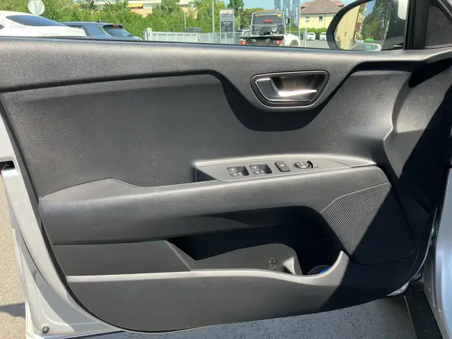 Kia Stonic view 11