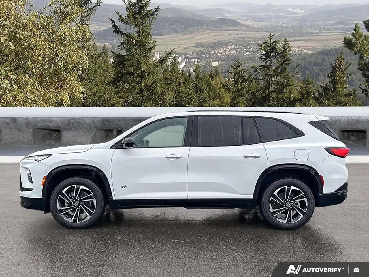 Buick Enclave снимка Buick Enclave