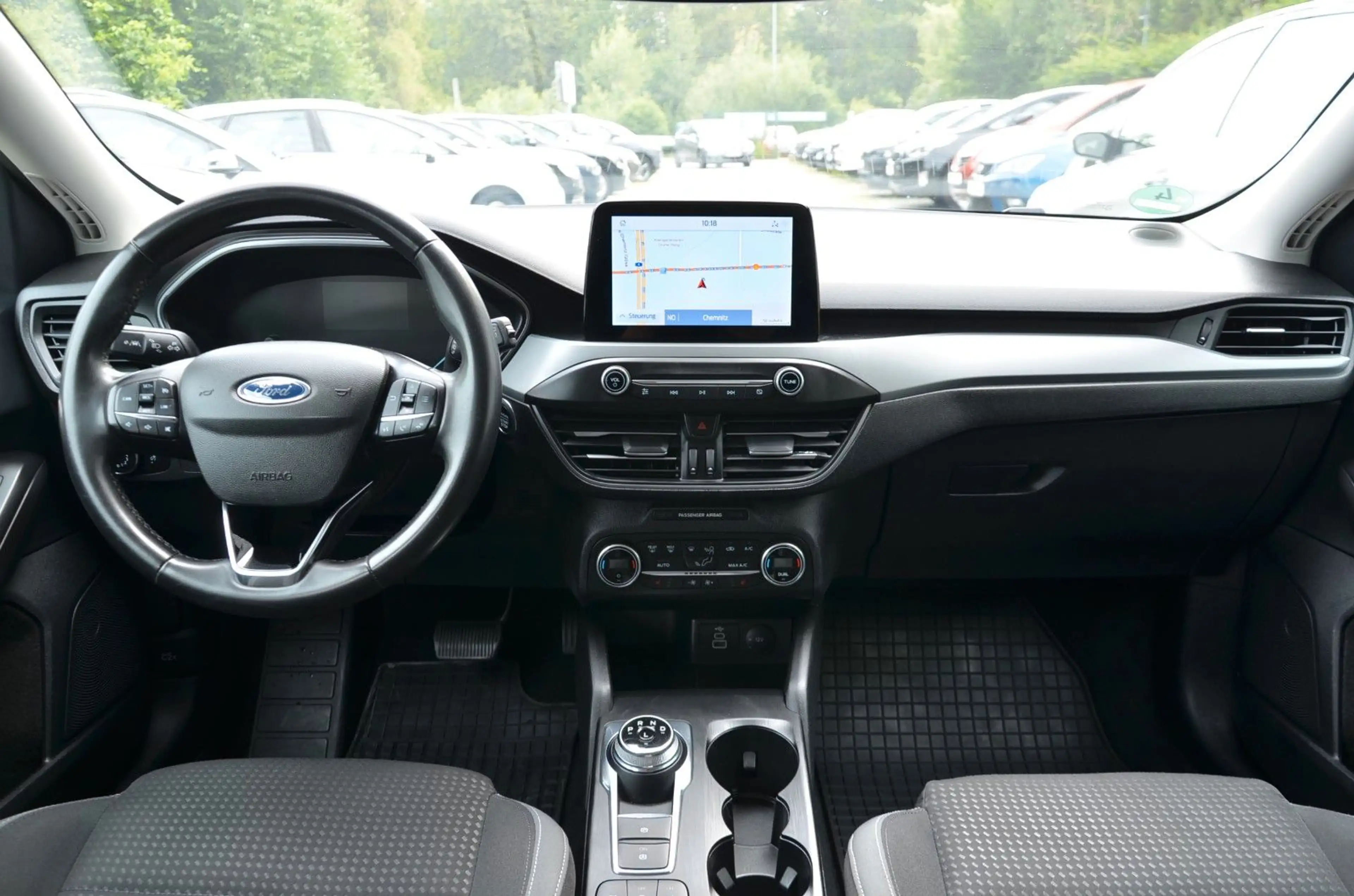 Ford Focus Kombi 1.5 TDCi Automatik Navi LED AHK — photo 10