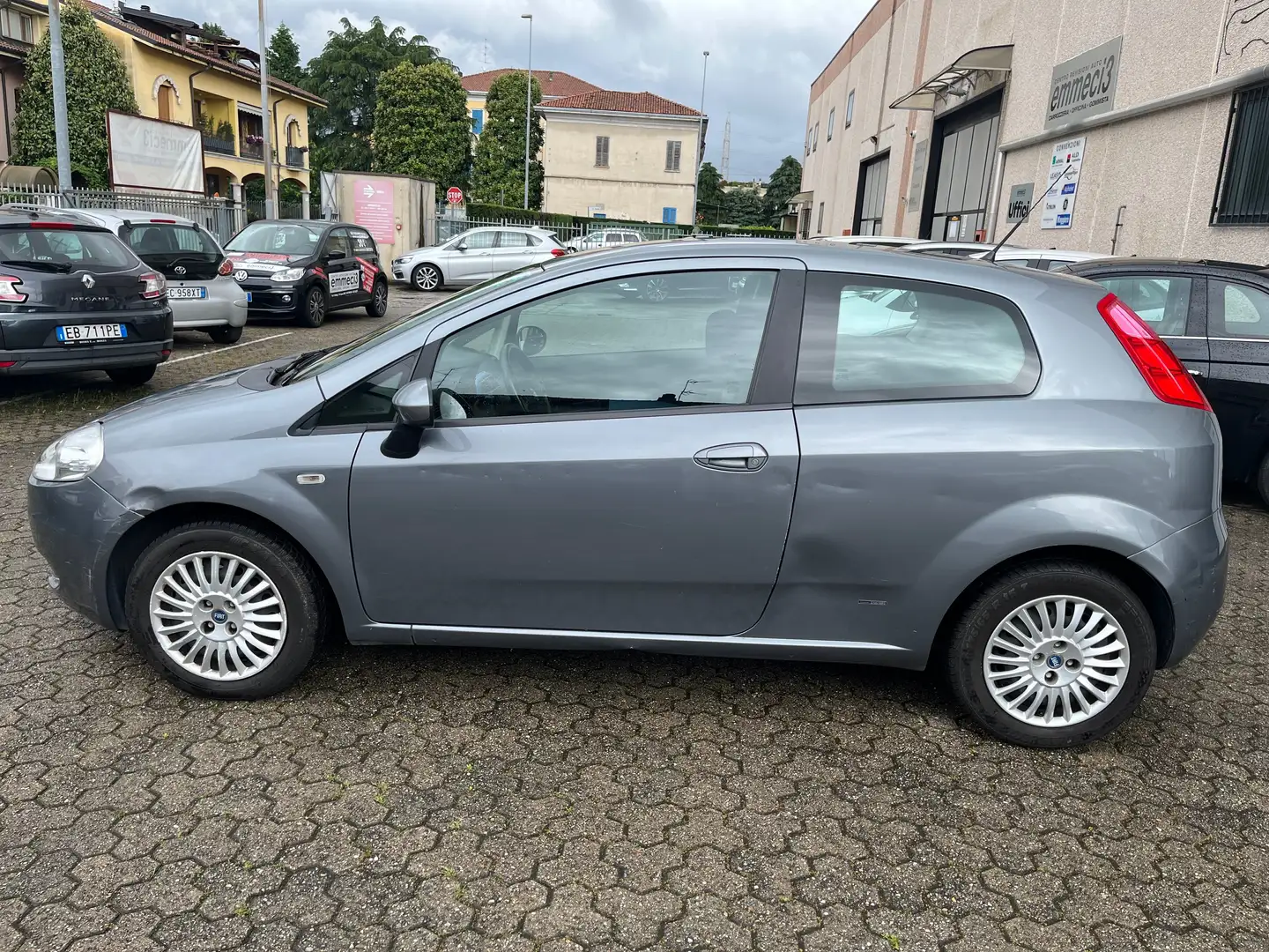 Fiat Grande Punto 3p 1.2 Dynamic 65cv - KM REALI - EURO 4 - GARANZIA Grigio - 2