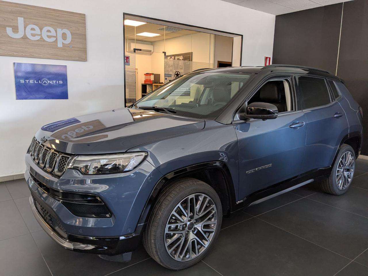 Jeep Compass 1.5 Turbo T4 130 CV MHEV 2WD Summit