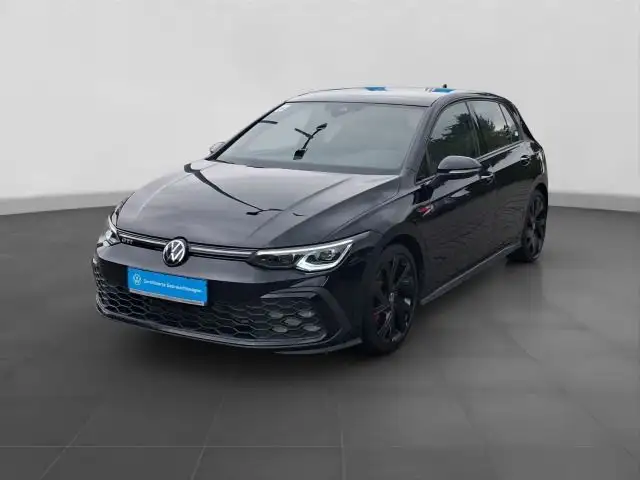 Volkswagen Golf view 2