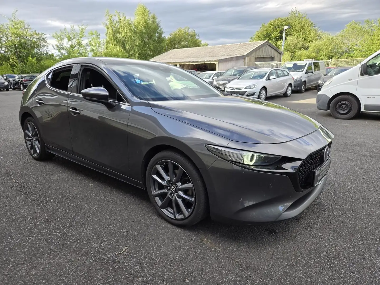 Mazda 3 Lim. 5-trg. Selection Gris - 2