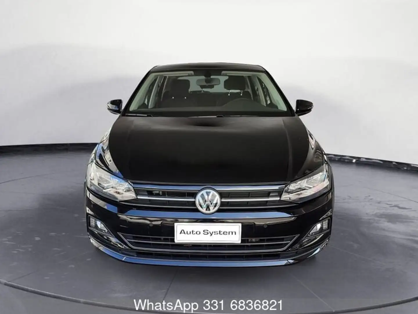 Volkswagen Polo 1.0 TGI 5p. Comfortline BlueMotion Technology Negro - 2