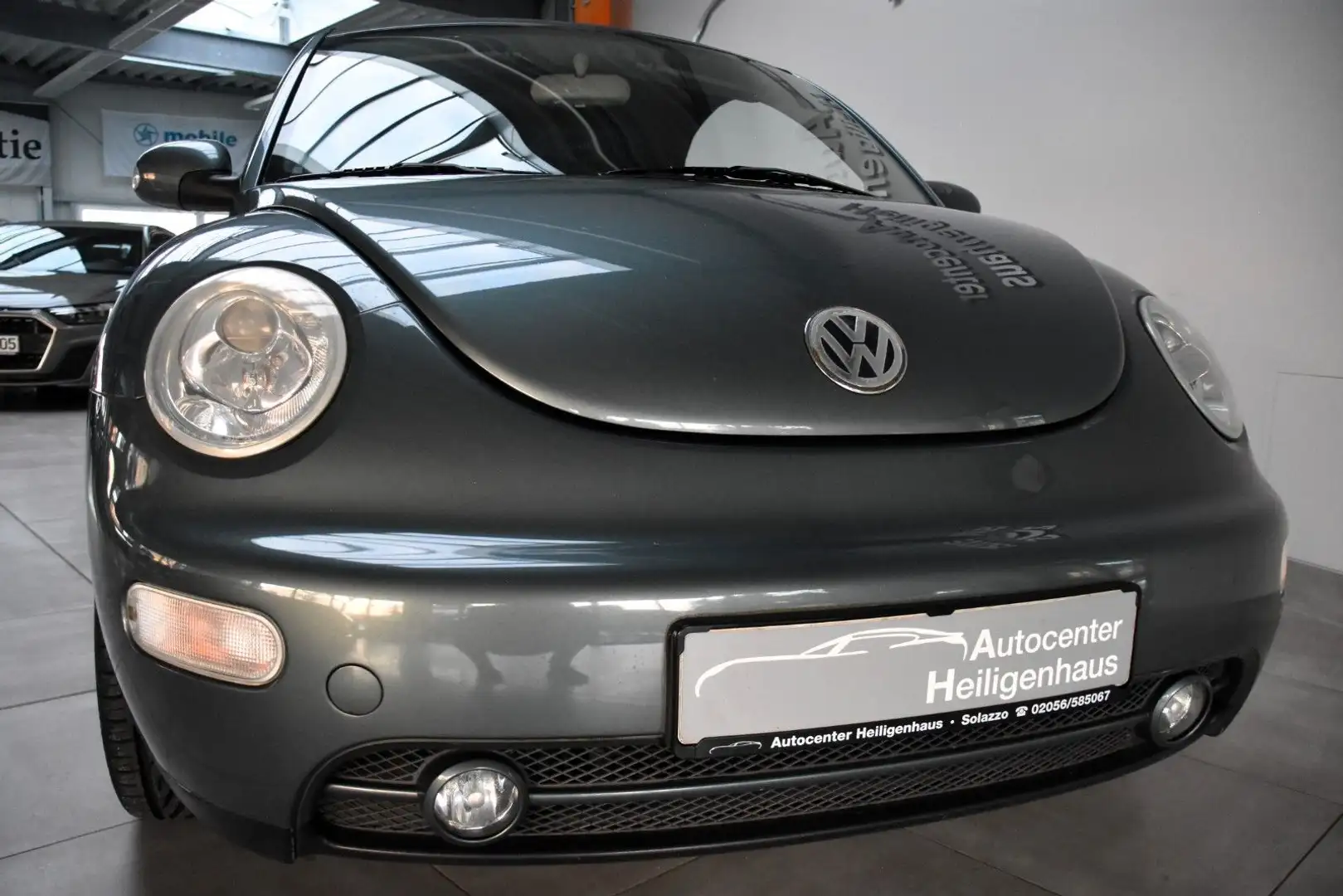 Volkswagen New Beetle Cabriolet 1.6 Highline  Klima zelena - 1