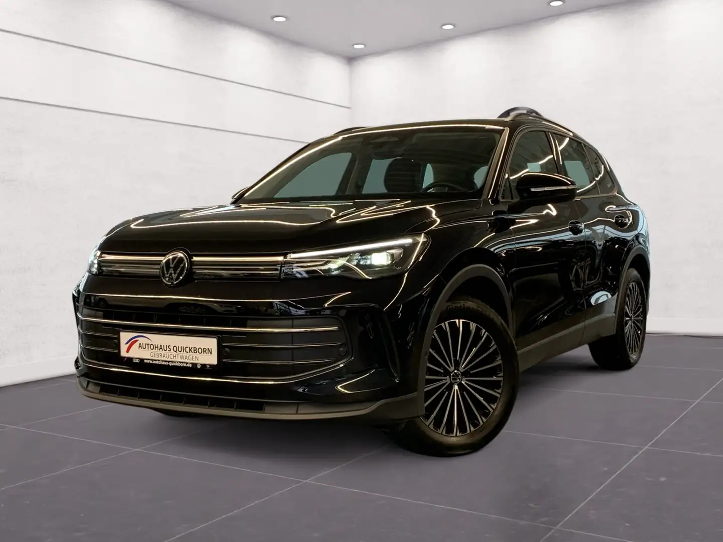 Volkswagen Tiguan Life 1.5 eTSI DSG AHK NAVI PARK Noir - 2