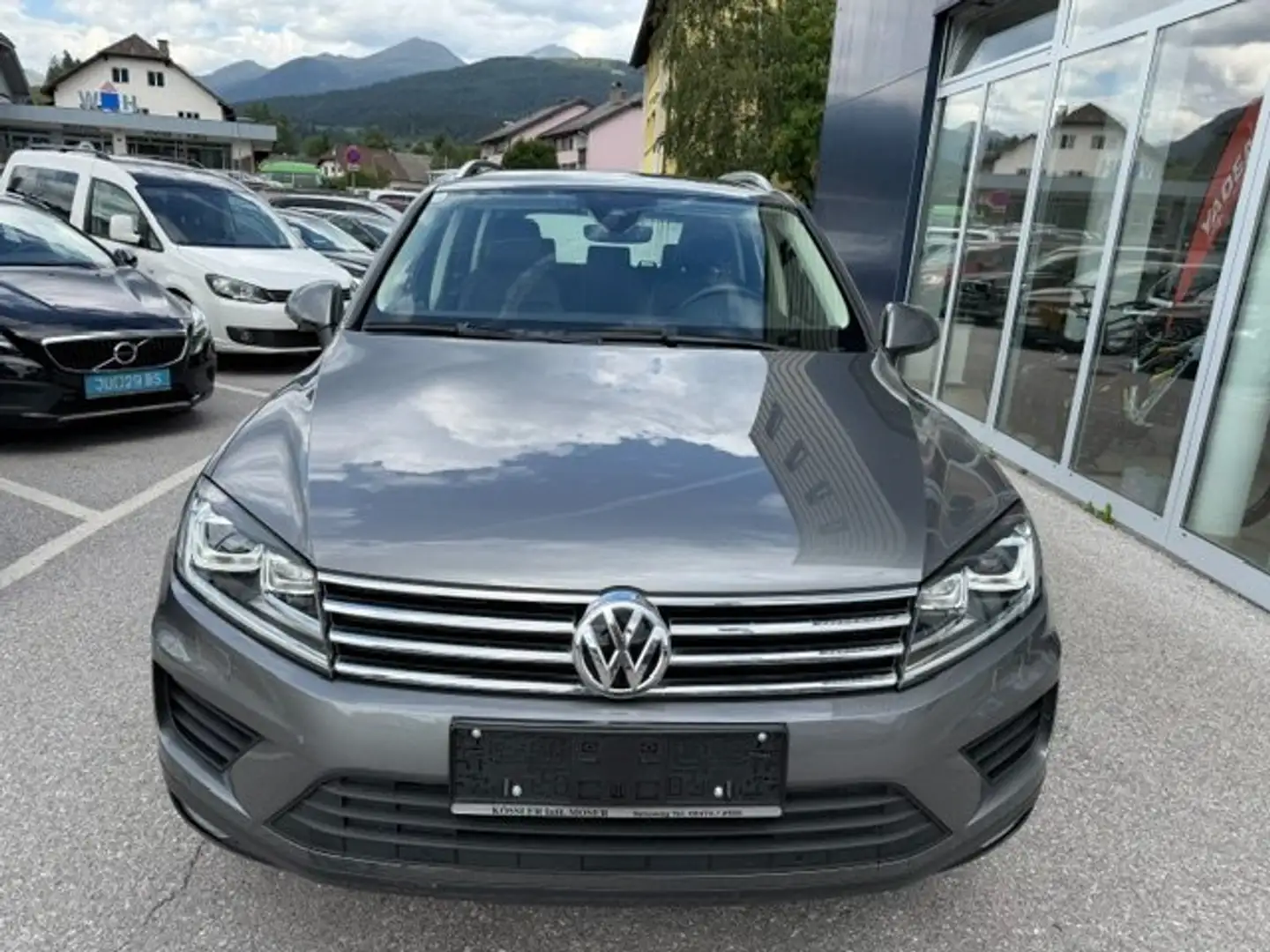 Volkswagen Touareg V6 TDI BMT/Start-Stopp 4Motion *86.000km* Grau - 2