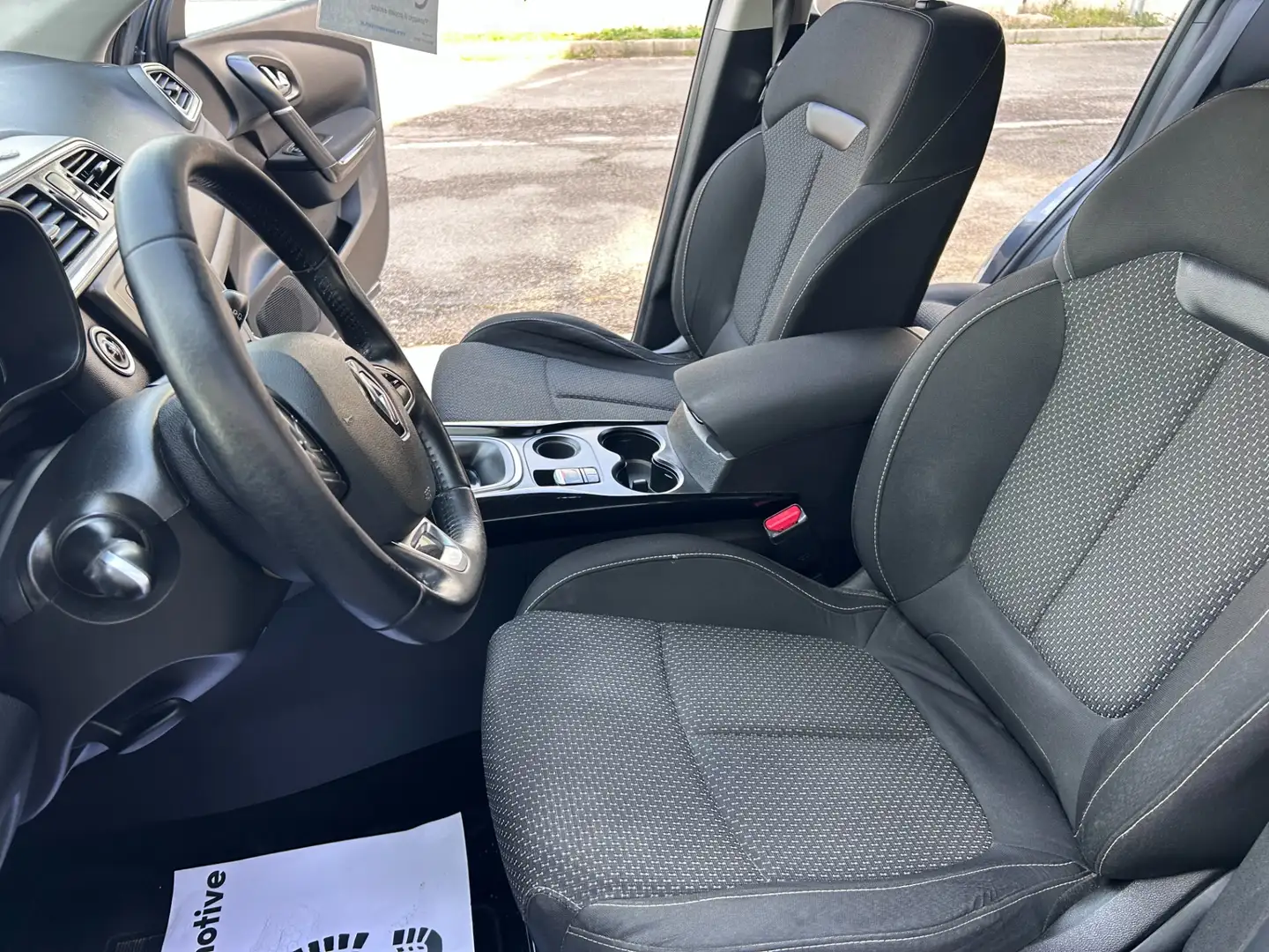 Renault Kadjar dCi 8V 110CV EDC Energy Hypnotic Grigio - 2