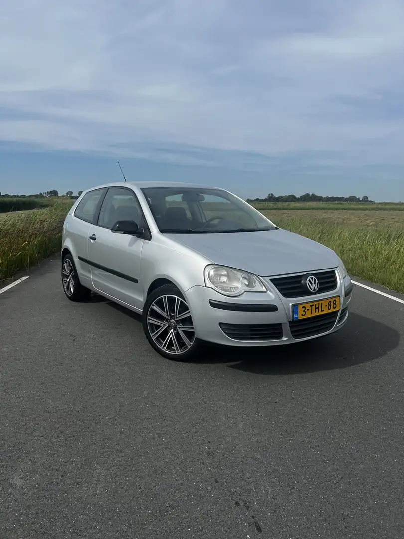 Volkswagen Polo 1.4-16V Automaat GOAL Grijs - 1