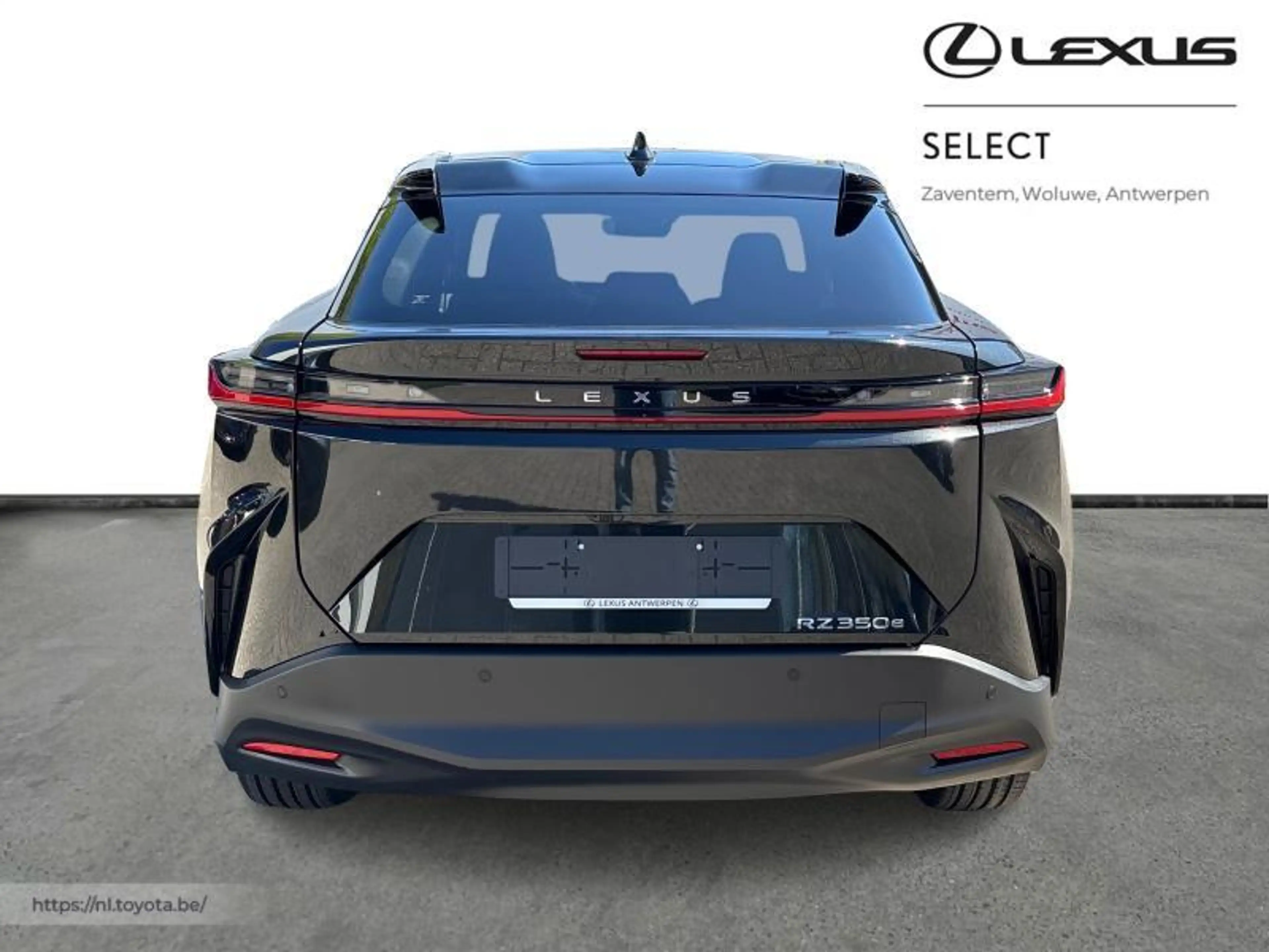 Lexus RZ 350e Executive Line — photo 4