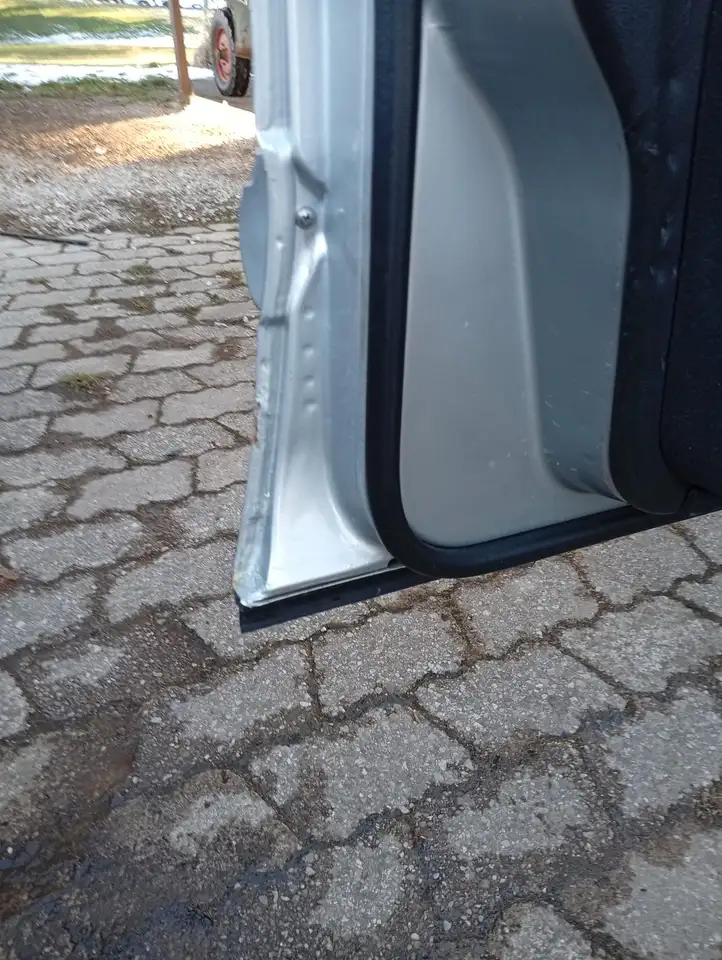 Mercedes-Benz E 280 Elegance, foto 12