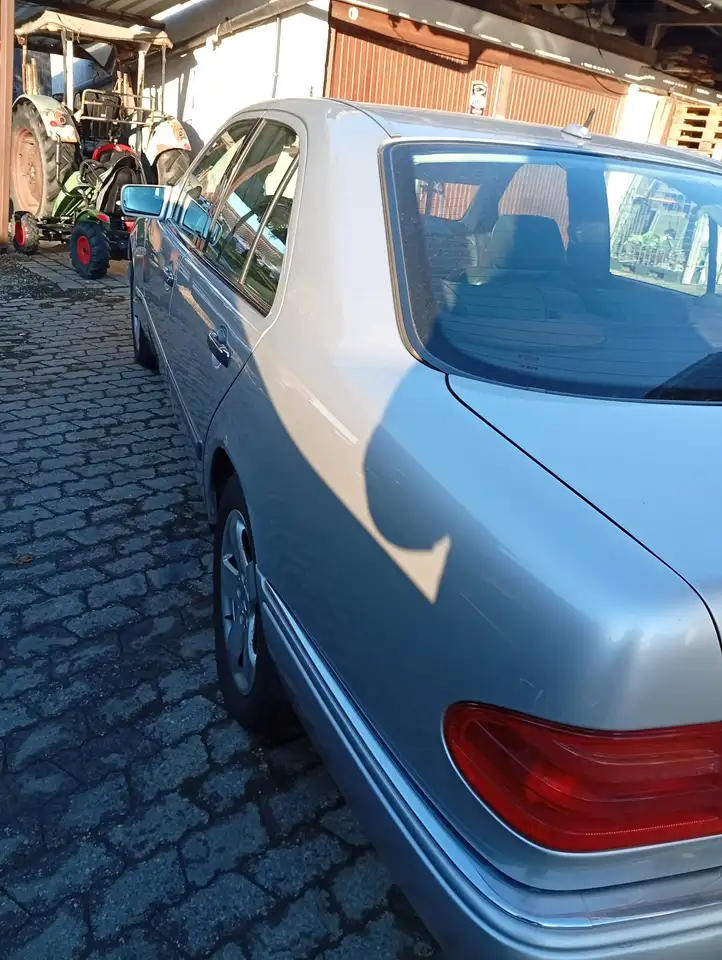Mercedes-Benz E 280 Elegance, foto 6