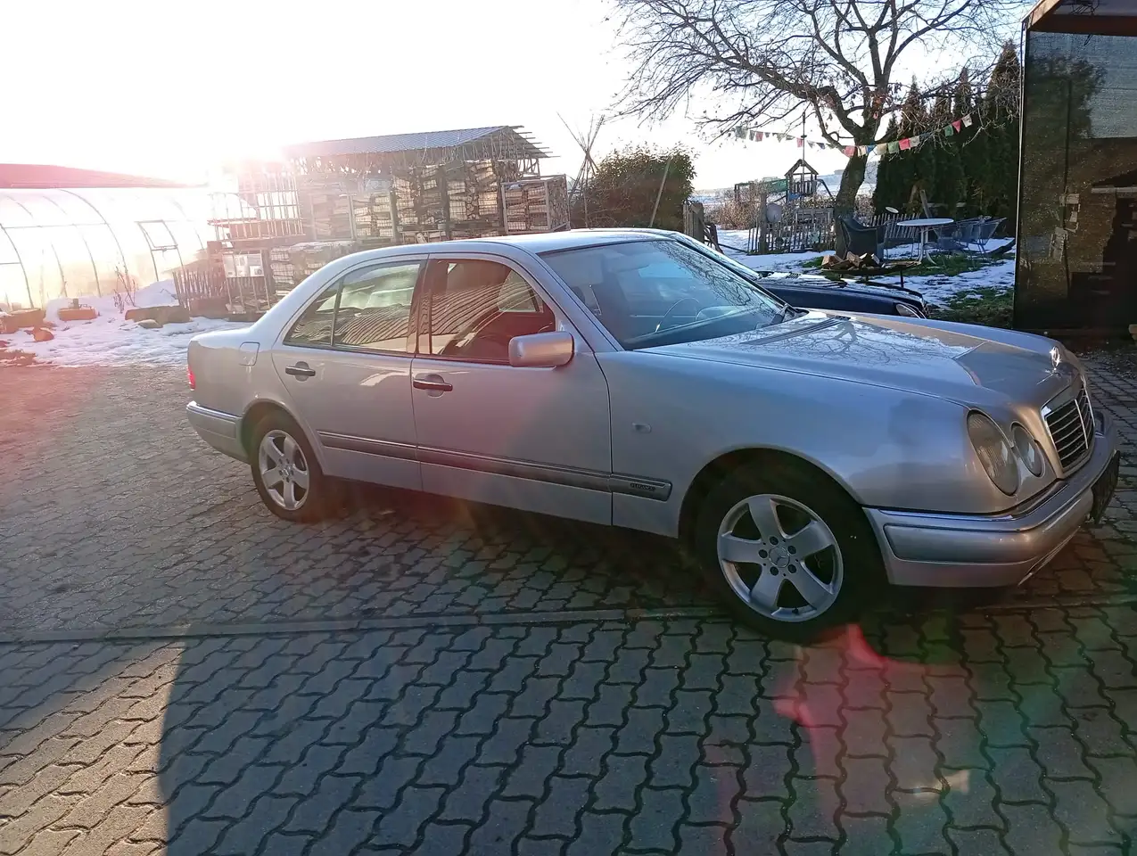 Mercedes-Benz E 280 Elegance, foto 8