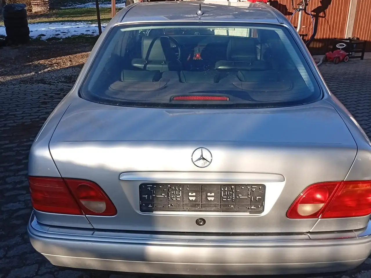 Mercedes-Benz E 280 Elegance, foto 4