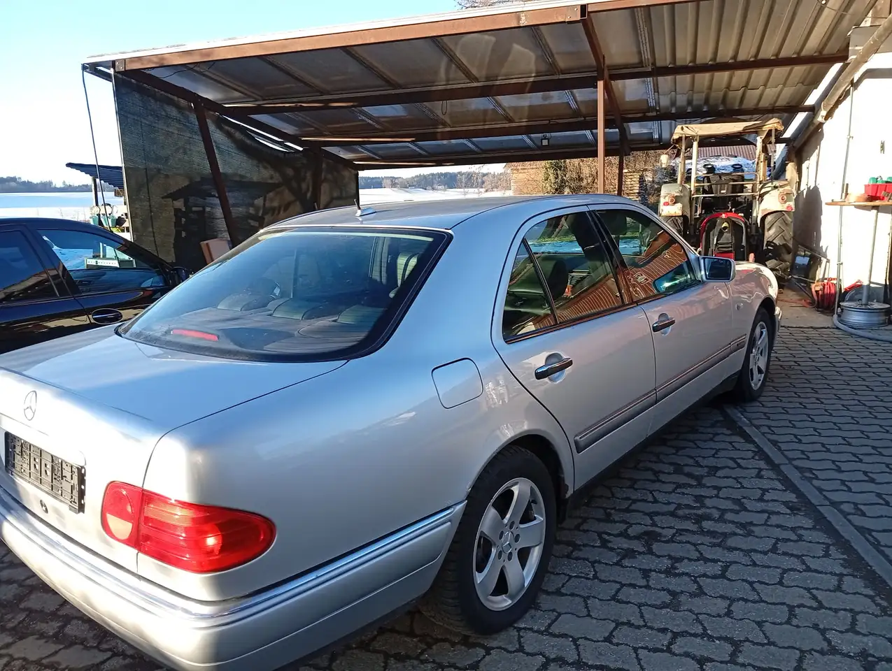 Mercedes-Benz E 280 Elegance, foto 5