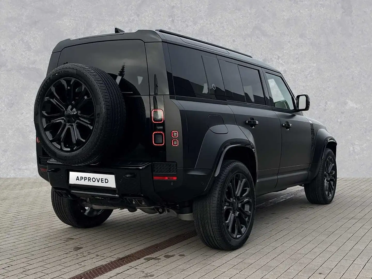 Land Rover Defender 5-Türer 110 P635 Octa Black Schwarz - 2