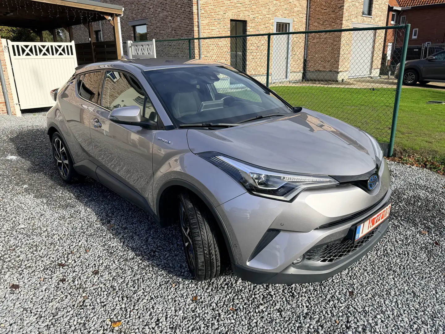 Toyota C-HR Hybrid C-LUB Argent - 2