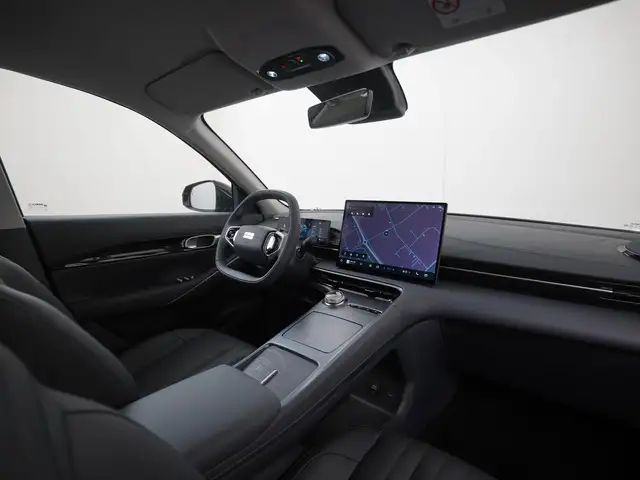 Geely E5 view 2