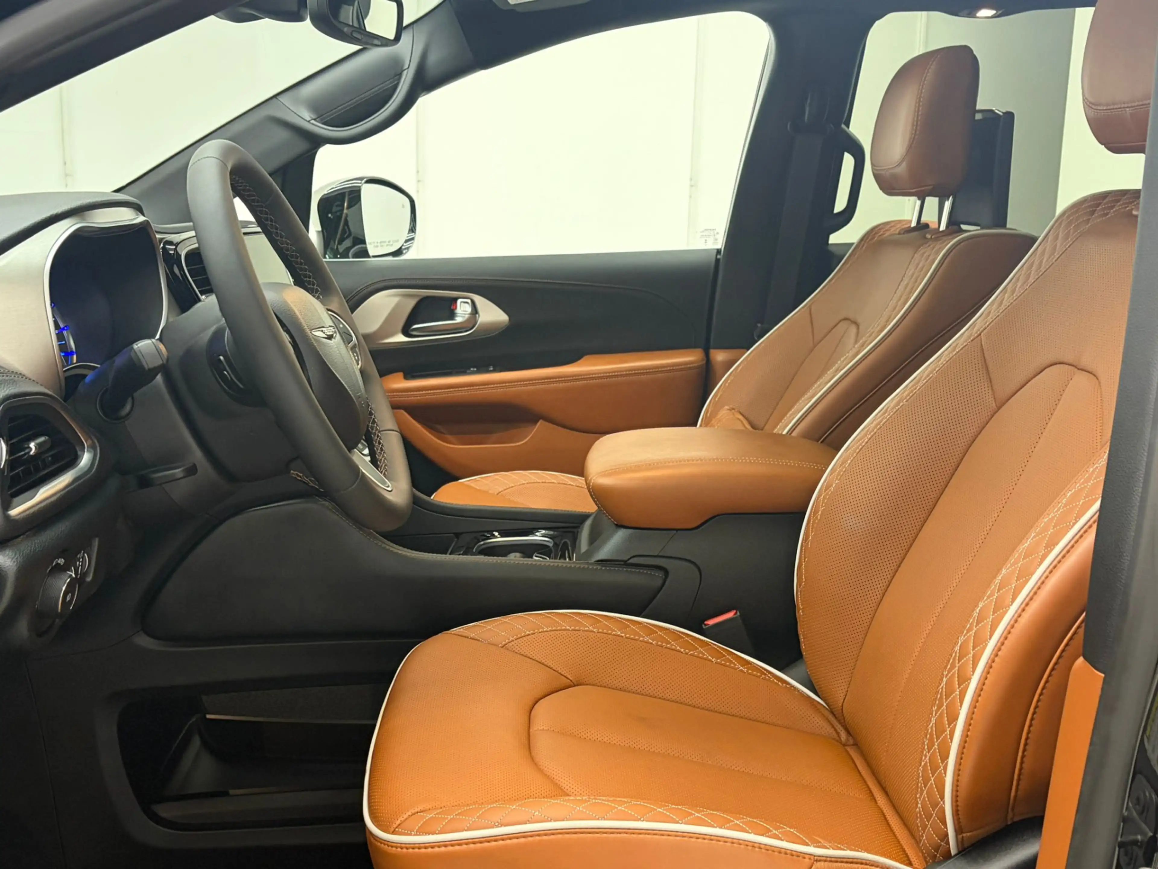 Chrysler Voyager Pacifica 3.6 V6 Hybride Pinnacle Nieuw — photo 5