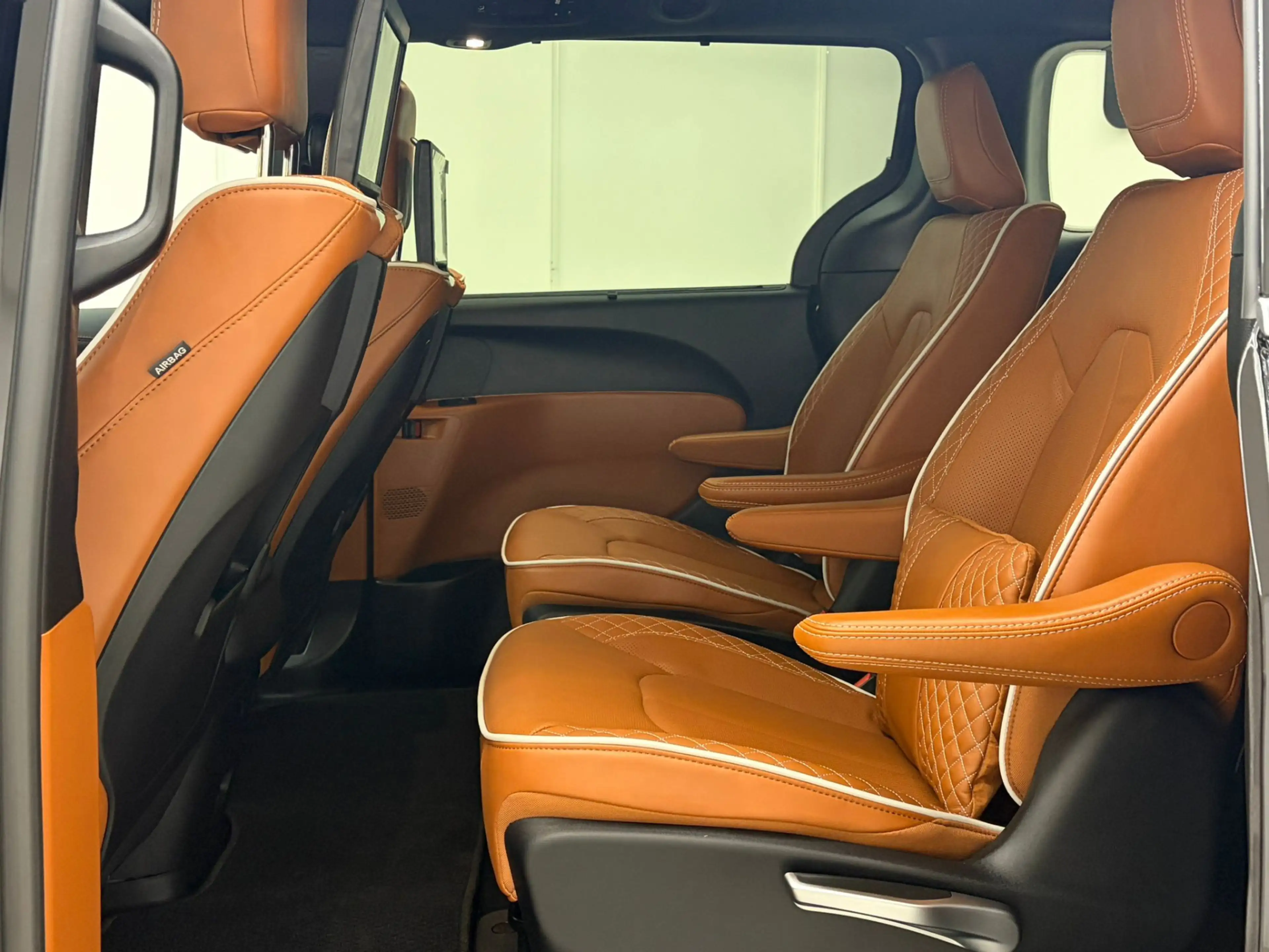 Chrysler Voyager Pacifica 3.6 V6 Hybride Pinnacle Nieuw — photo 14