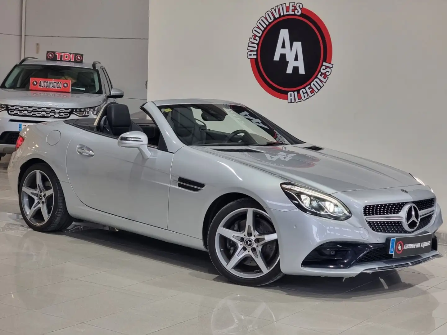 Mercedes-Benz SLC 200 9G-Tronic Gri - 1