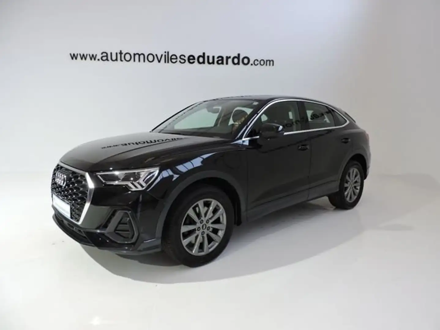 Audi Q3 Sportback 45 TFSIe S line S-tronic Noir - 1