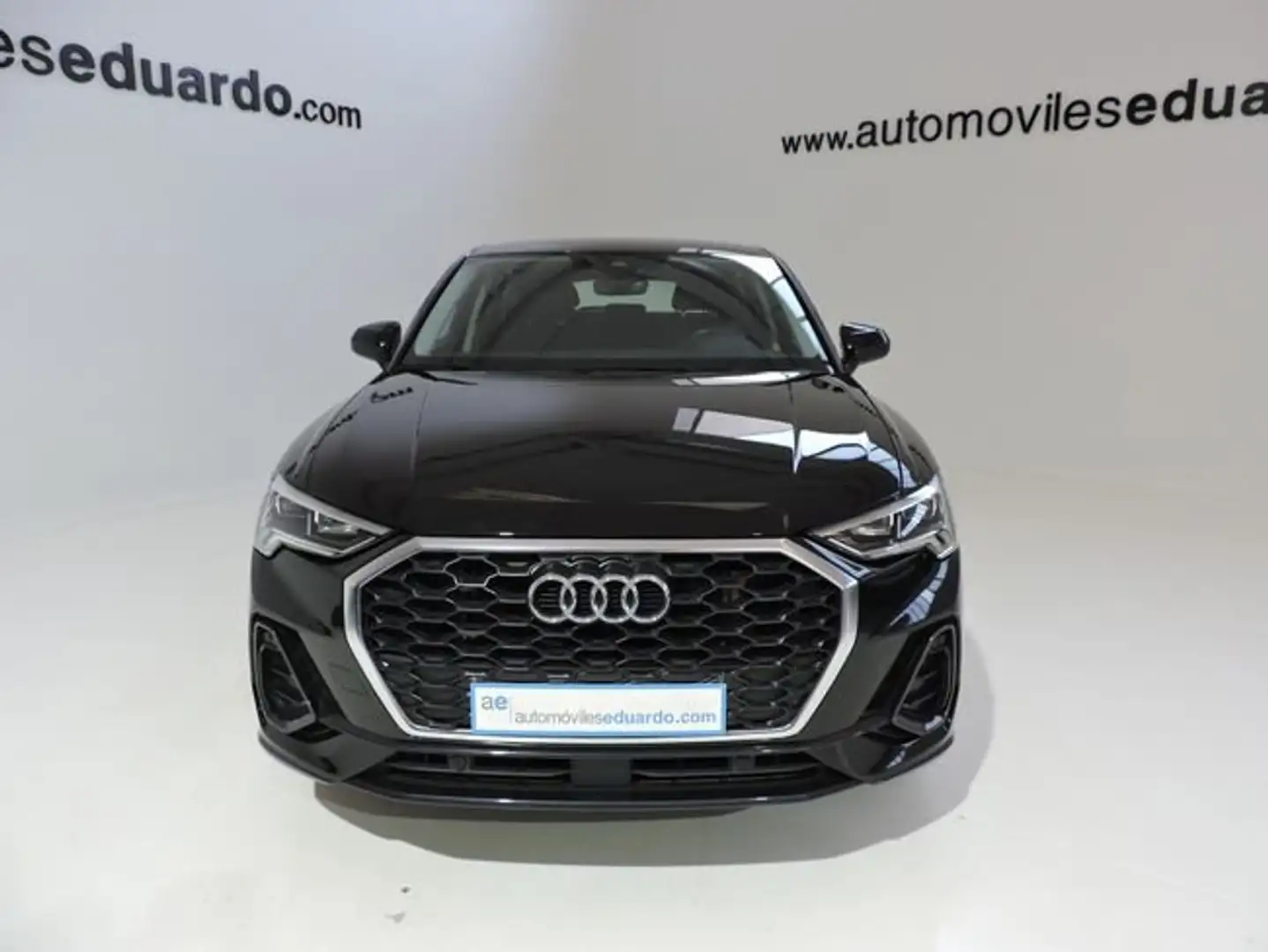 Audi Q3 Sportback 45 TFSIe S line S-tronic Noir - 2