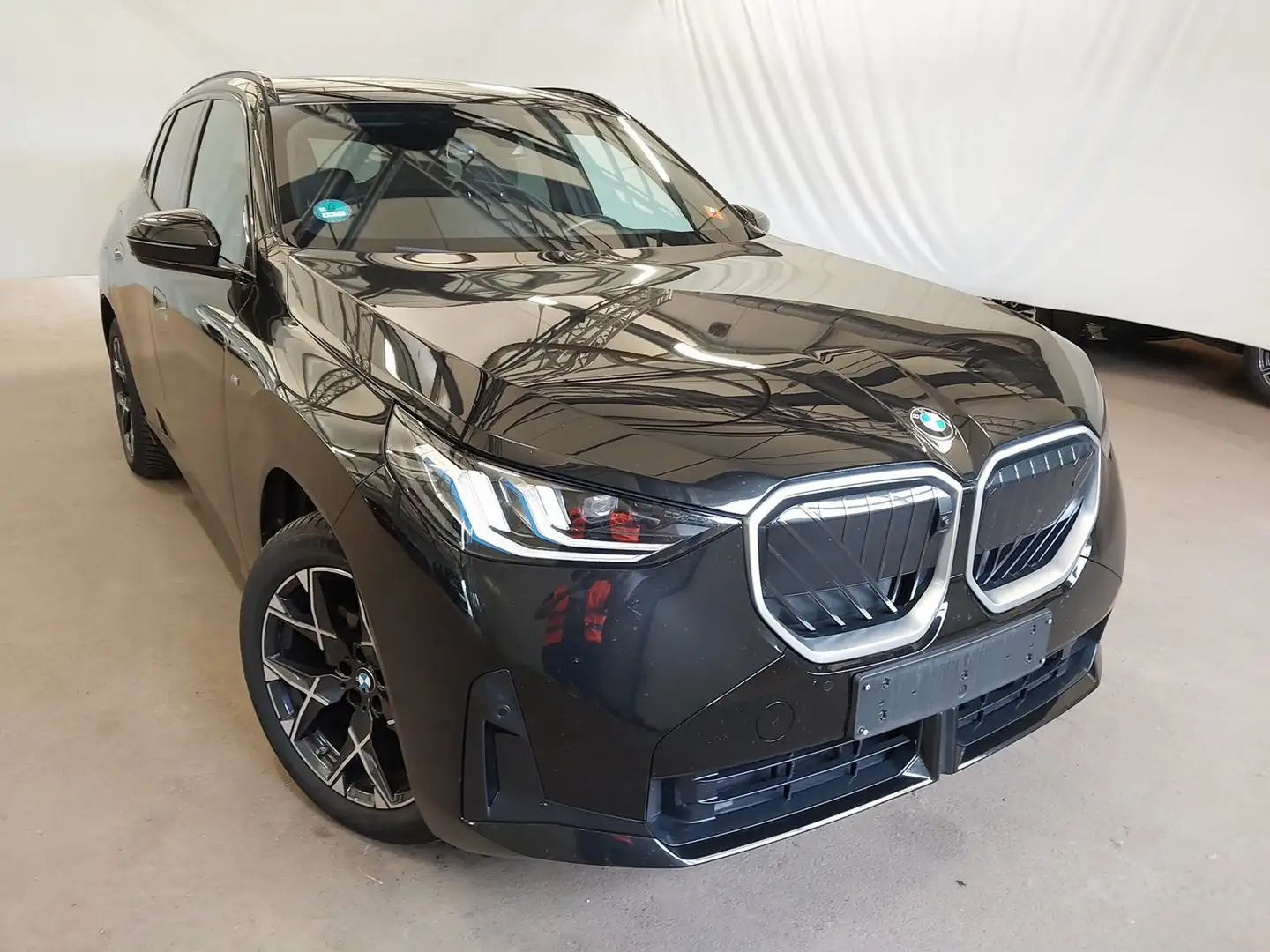 BMW X3 20 xDrive M Sport NAVI/LED/LEDER/AHK/HUD/RFK/VIRTU Schwarz - 2