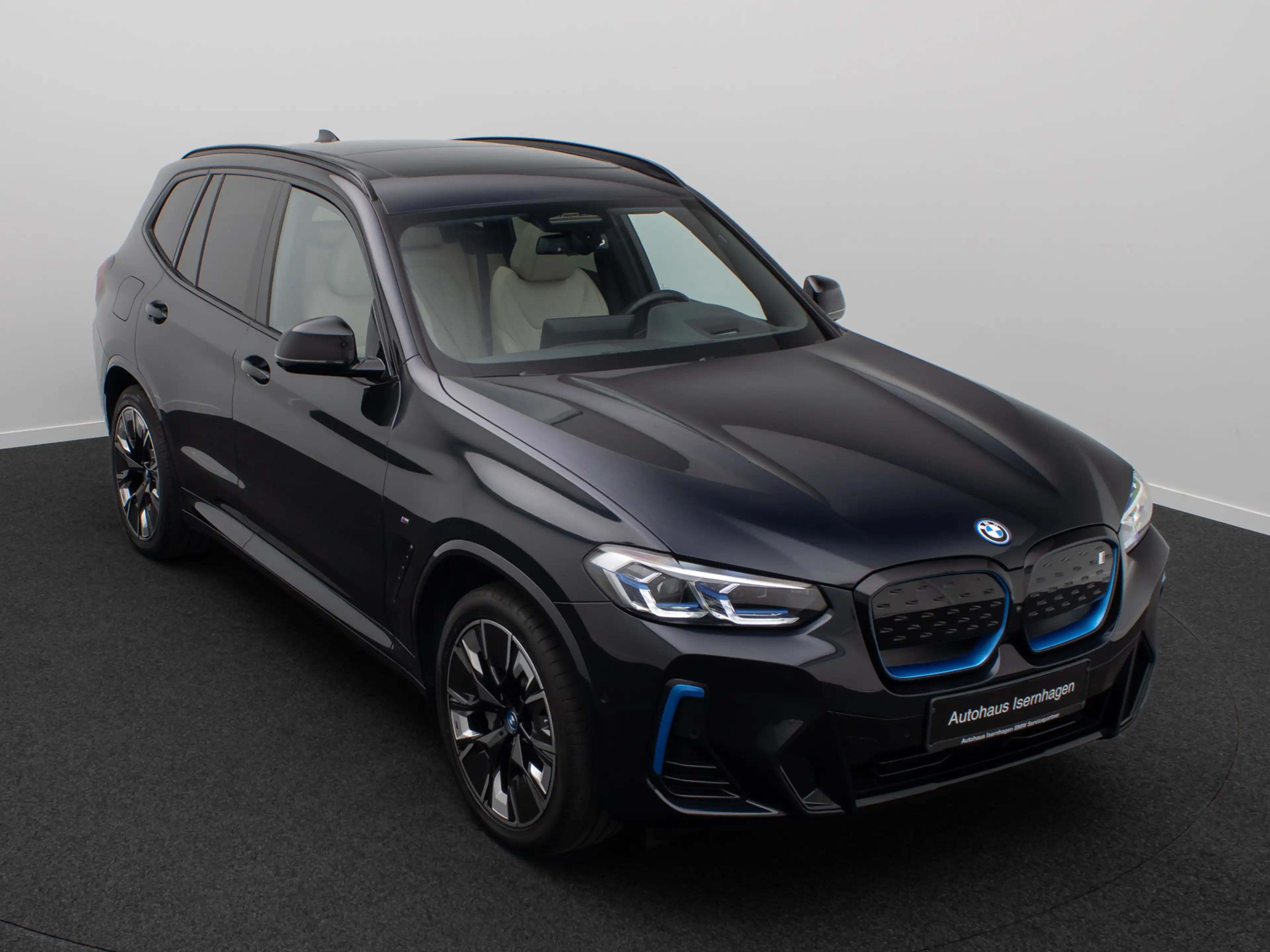 BMW X3 IMPRESSIVE 360° H K Panorama DAB HUD 20Zoll — photo 3