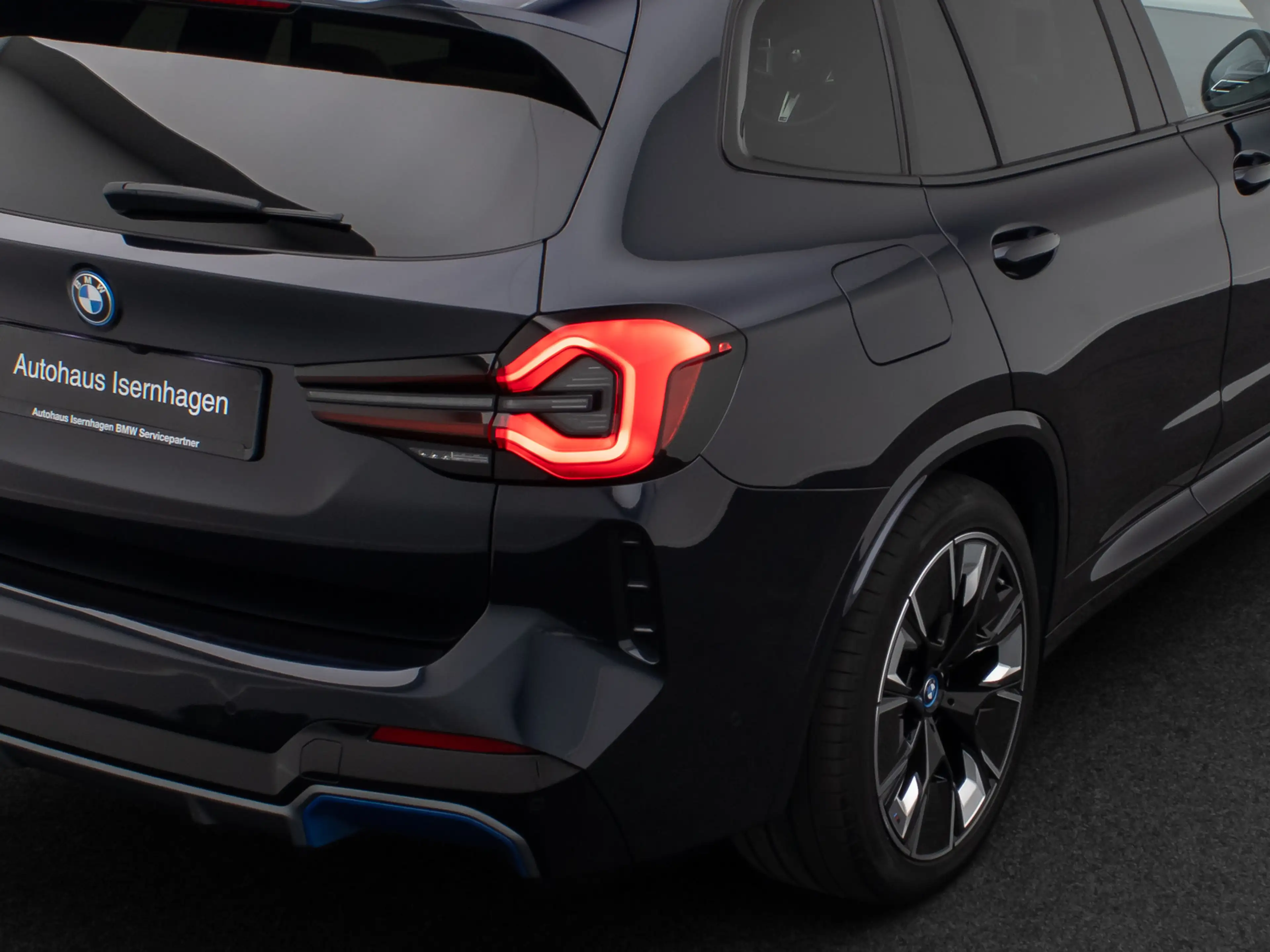 BMW X3 IMPRESSIVE 360° H K Panorama DAB HUD 20Zoll — photo 15