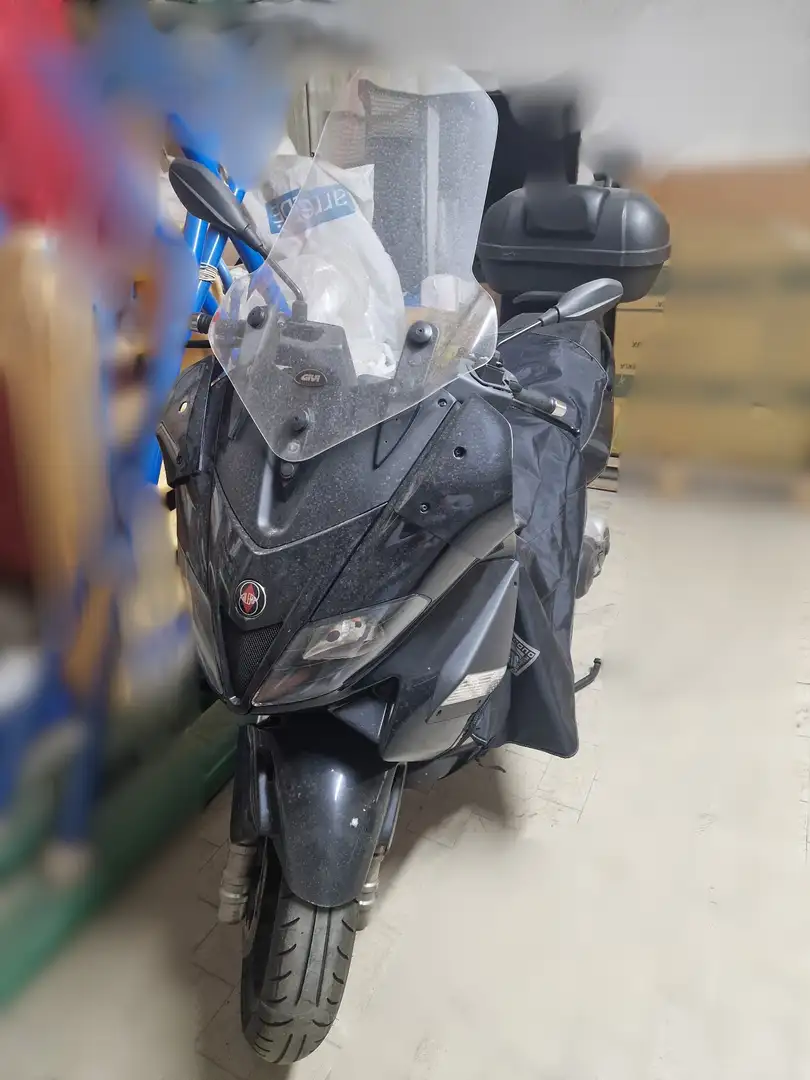 Gilera Nexus 500 Černá - 1