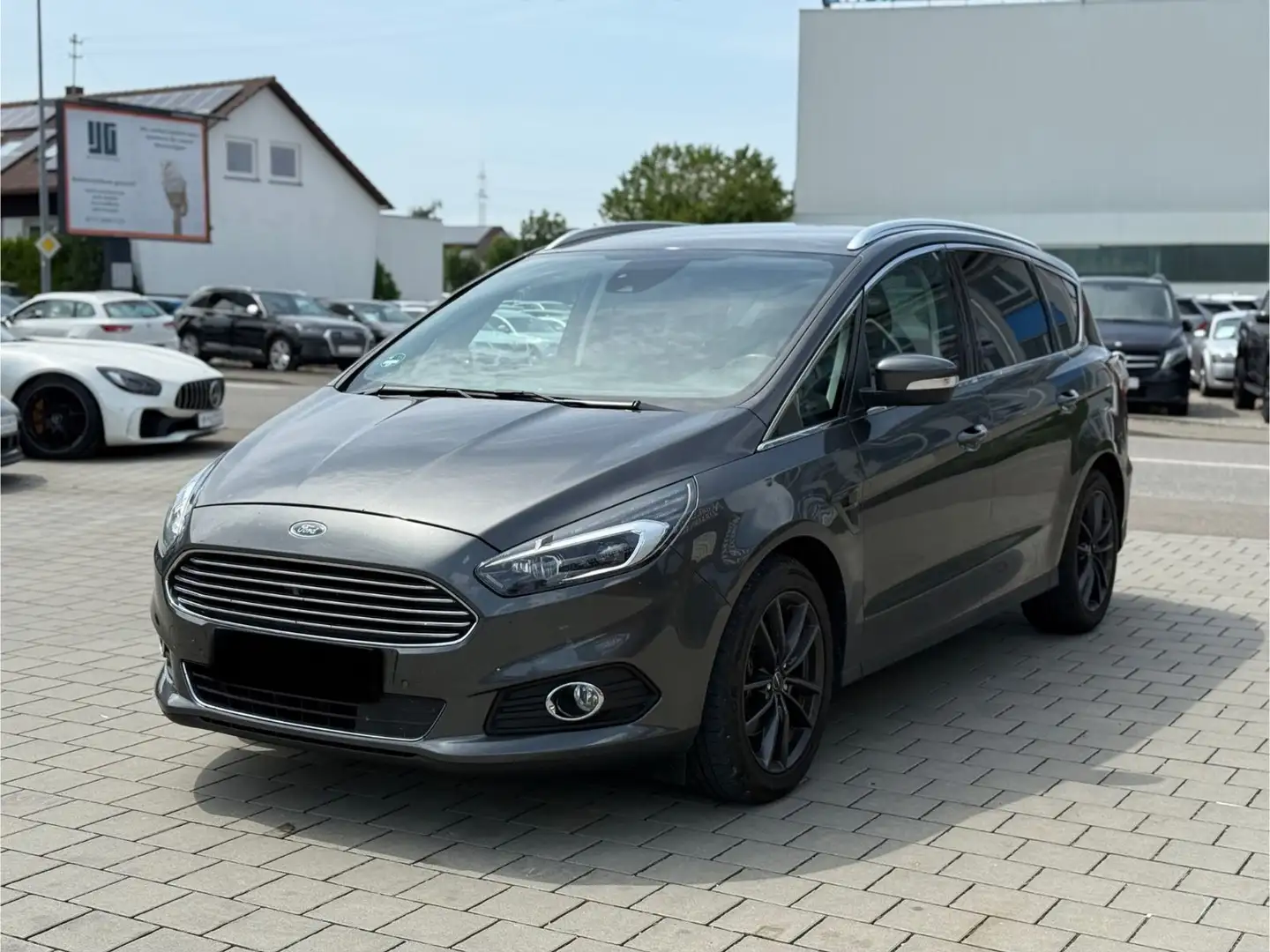 Ford S-Max 2.0 EcoBlue Aut. Titanium *ACC*LED*AHK*TOP Grau - 2