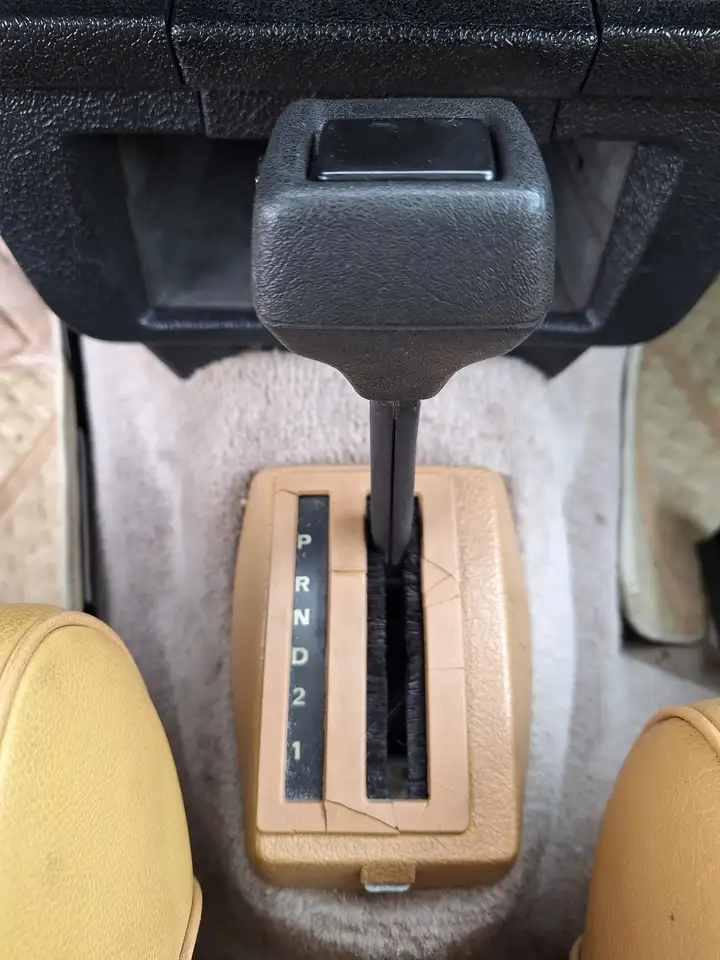 Volvo 240 Amerikaans GLE automaat, foto 9