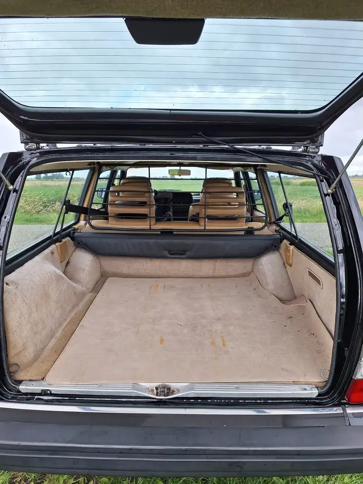 Volvo 240 Amerikaans GLE automaat, foto 7