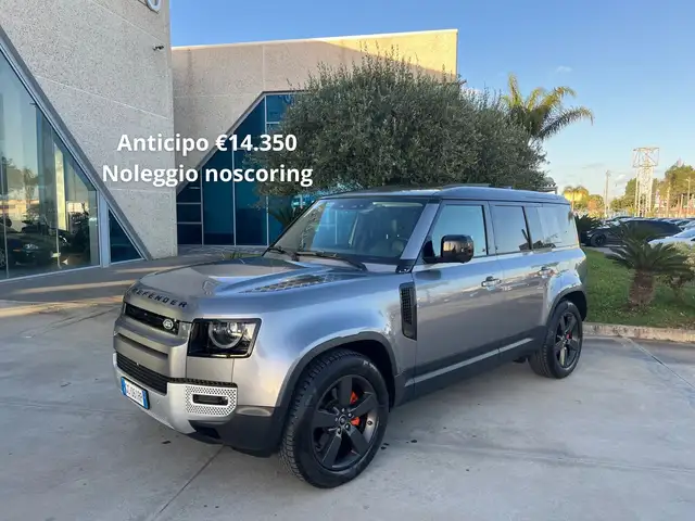 Land Rover Defender 2.0d SE awd Anticipo €14.350 noleggio noscoring