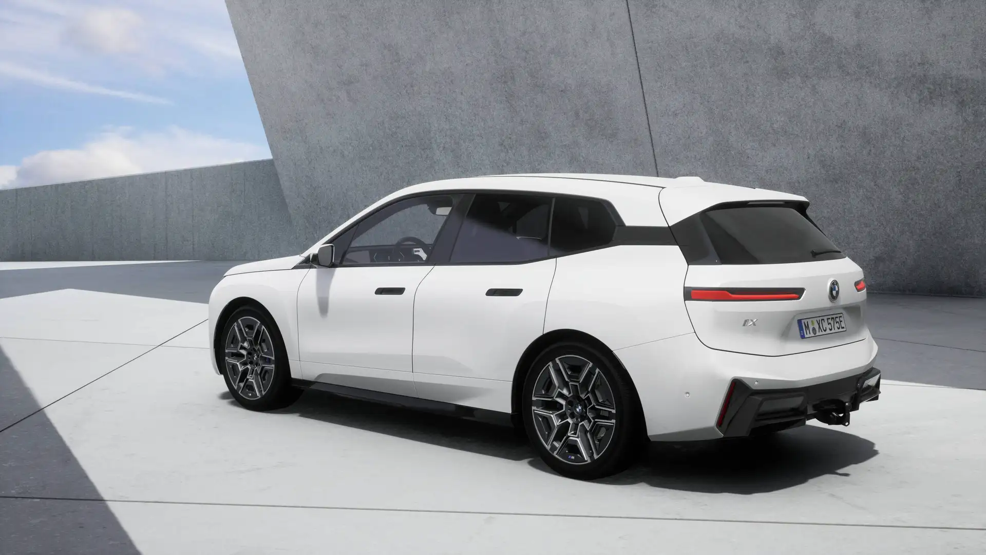 BMW iX xDrive45 M-Sport + Integral + AHK + H/K + Head Up Weiß - 2