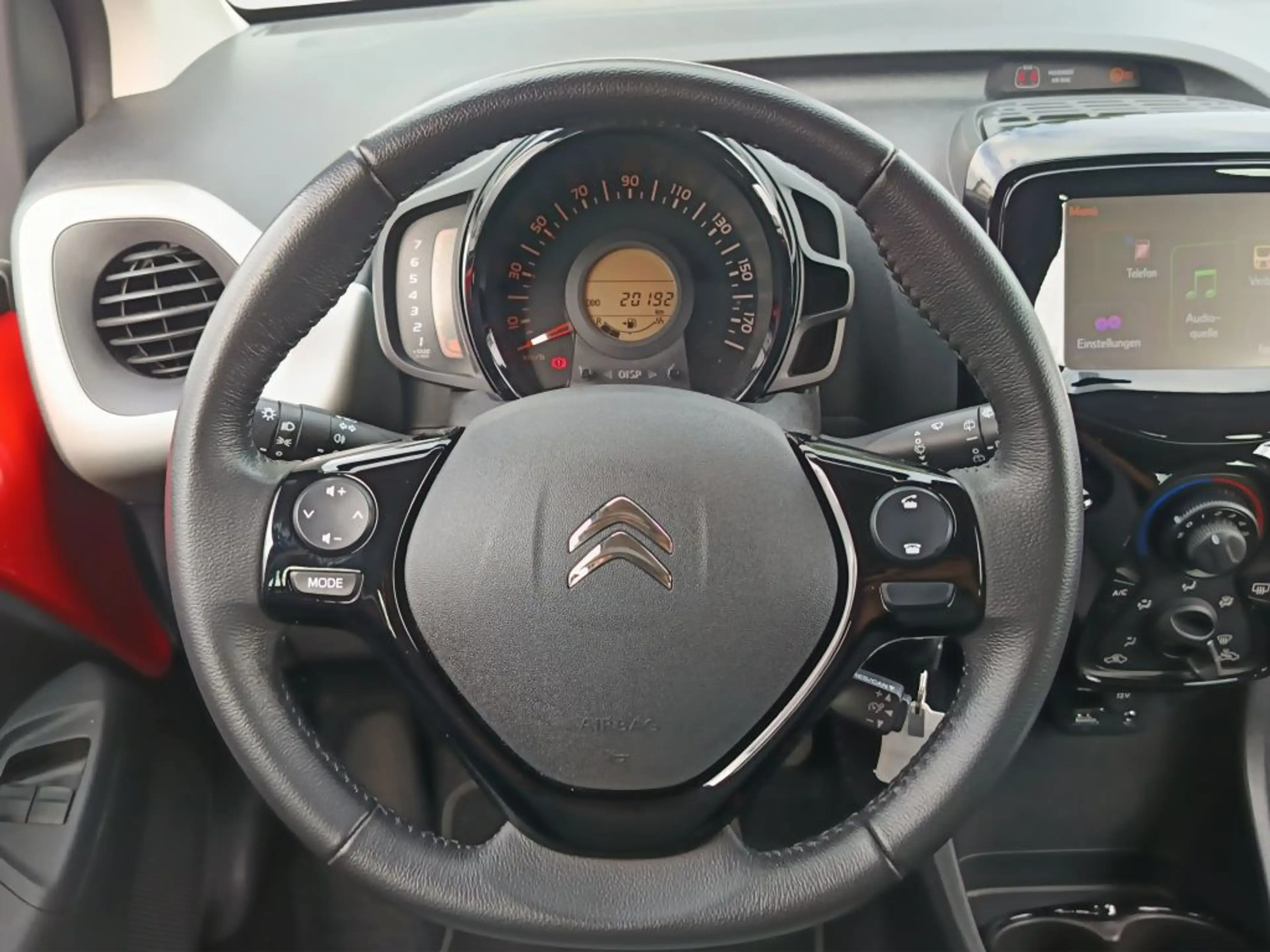 Citroen C1 PureTech 82 Shine — photo 8