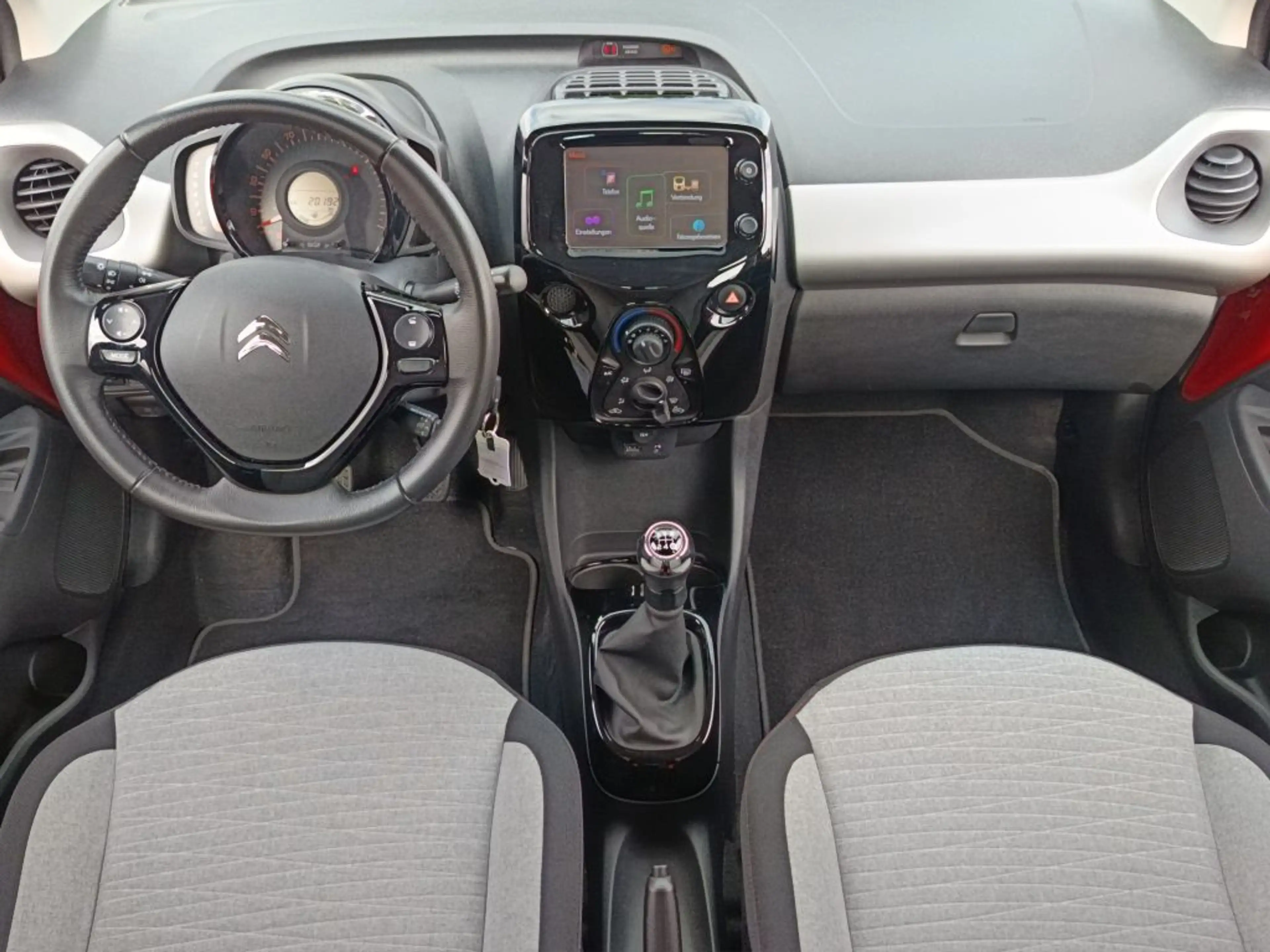 Citroen C1 PureTech 82 Shine — photo 7