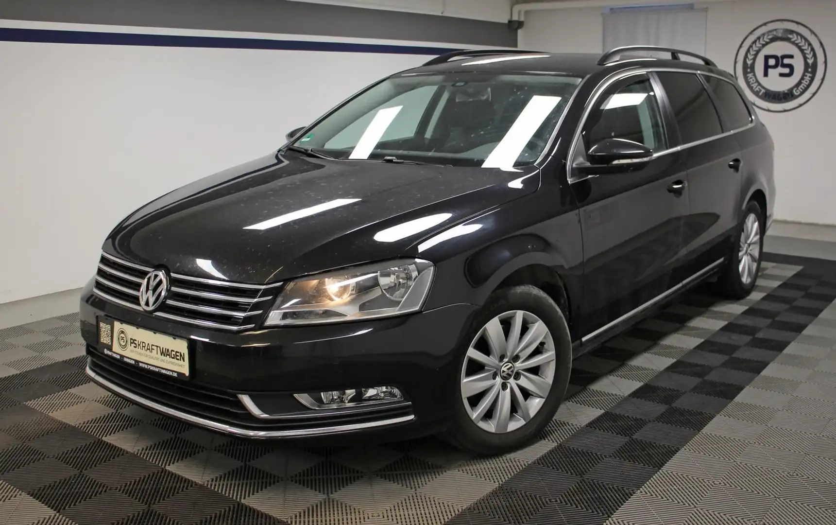 Volkswagen Passat Variant 2.0 TDI NAVI SHZ AHK BT TÜV 01/27 Negro - 1