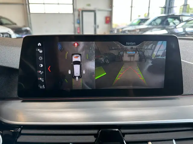 BMW 5 Series view 14