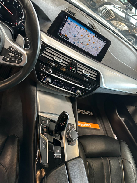 BMW 530 i Sport Line *HeadUP*Standh*LED*360*VOLL* — photo 10