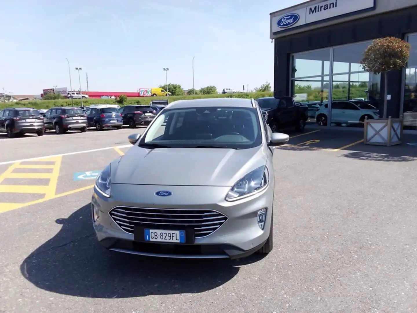 Ford Kuga 2.5 Plug In Hybrid 225 CV CVT 2WD Titanium Grigio - 1