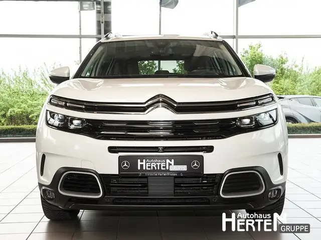 Citroen C5 Aircross view 2