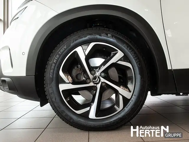 Citroen C5 Aircross view 5