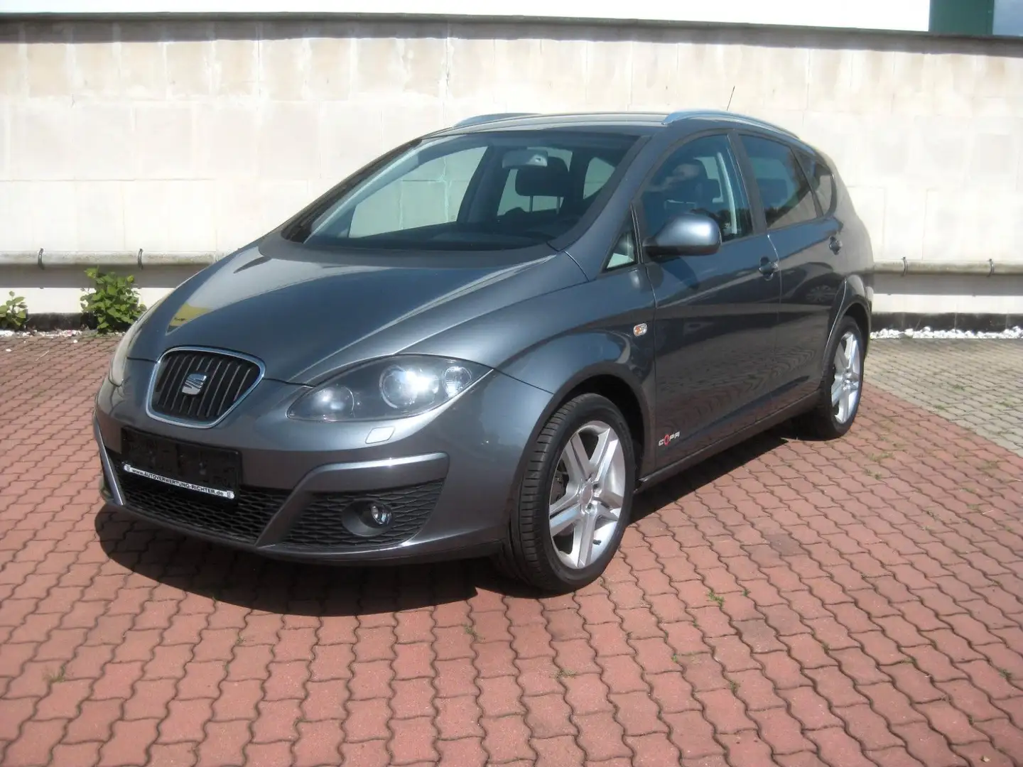 SEAT Altea XL Stylance / Style * Service + TÜV neu * Grau - 2