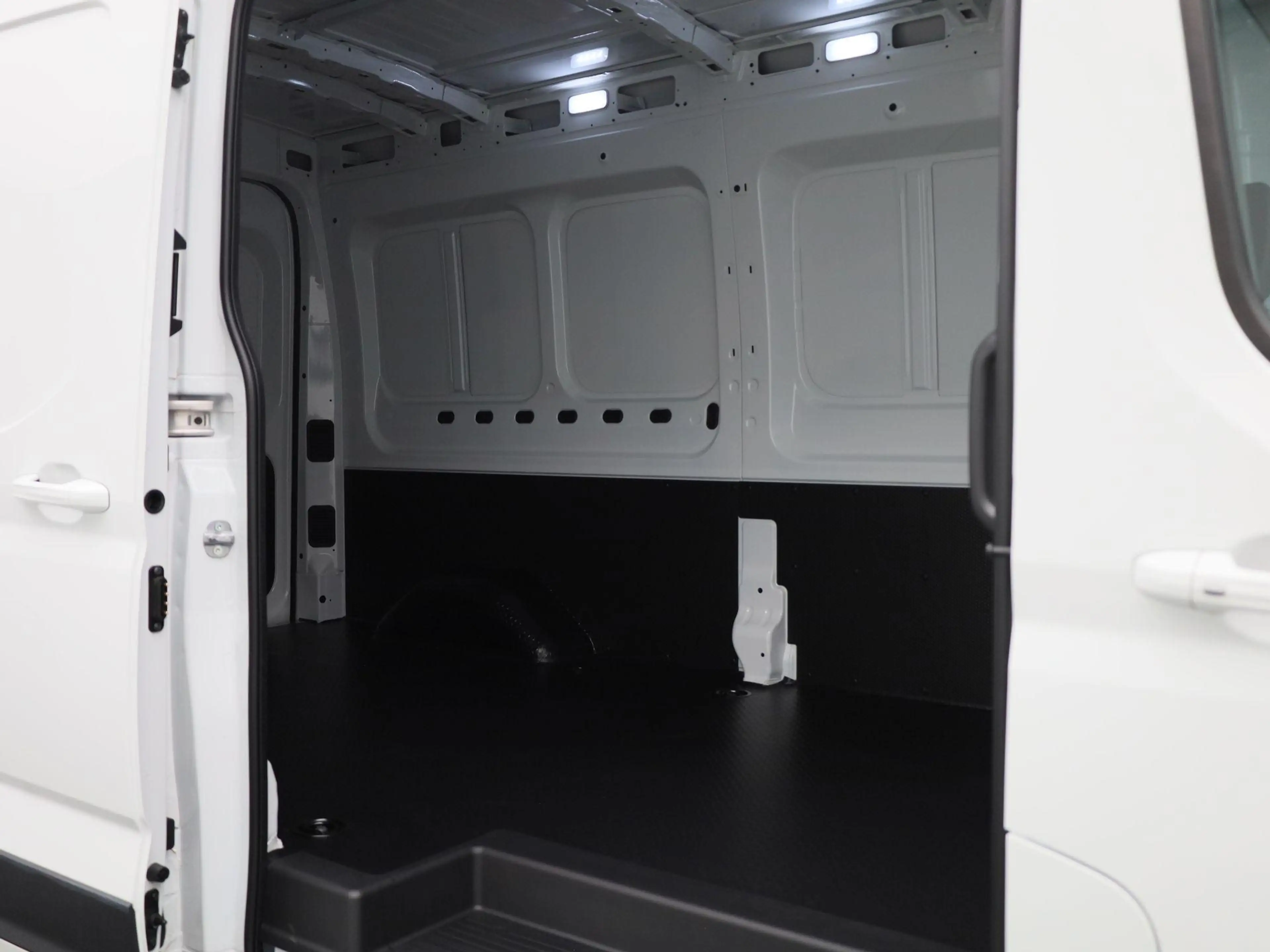 Maxus eDeliver 9 L3H2 Business DEAL 89 kWh | Betrouwbaar Elektrisch — photo 13