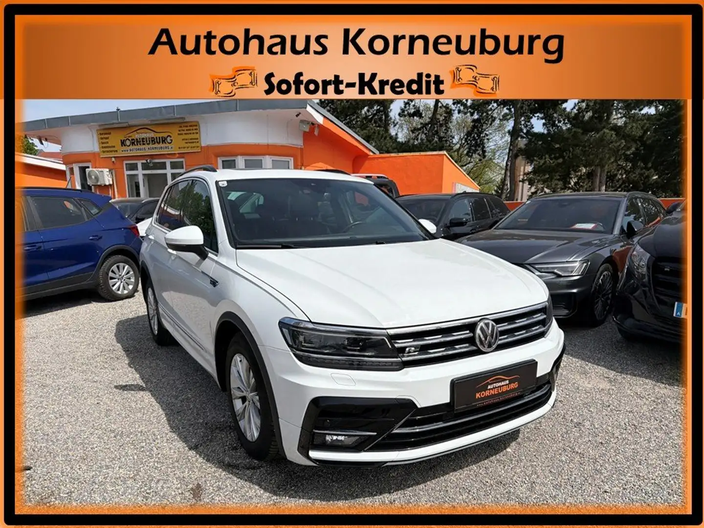 Volkswagen Tiguan R-Line*1.Besitz*Massagesitz*Panoramadach*Navi*PDC* Weiß - 1