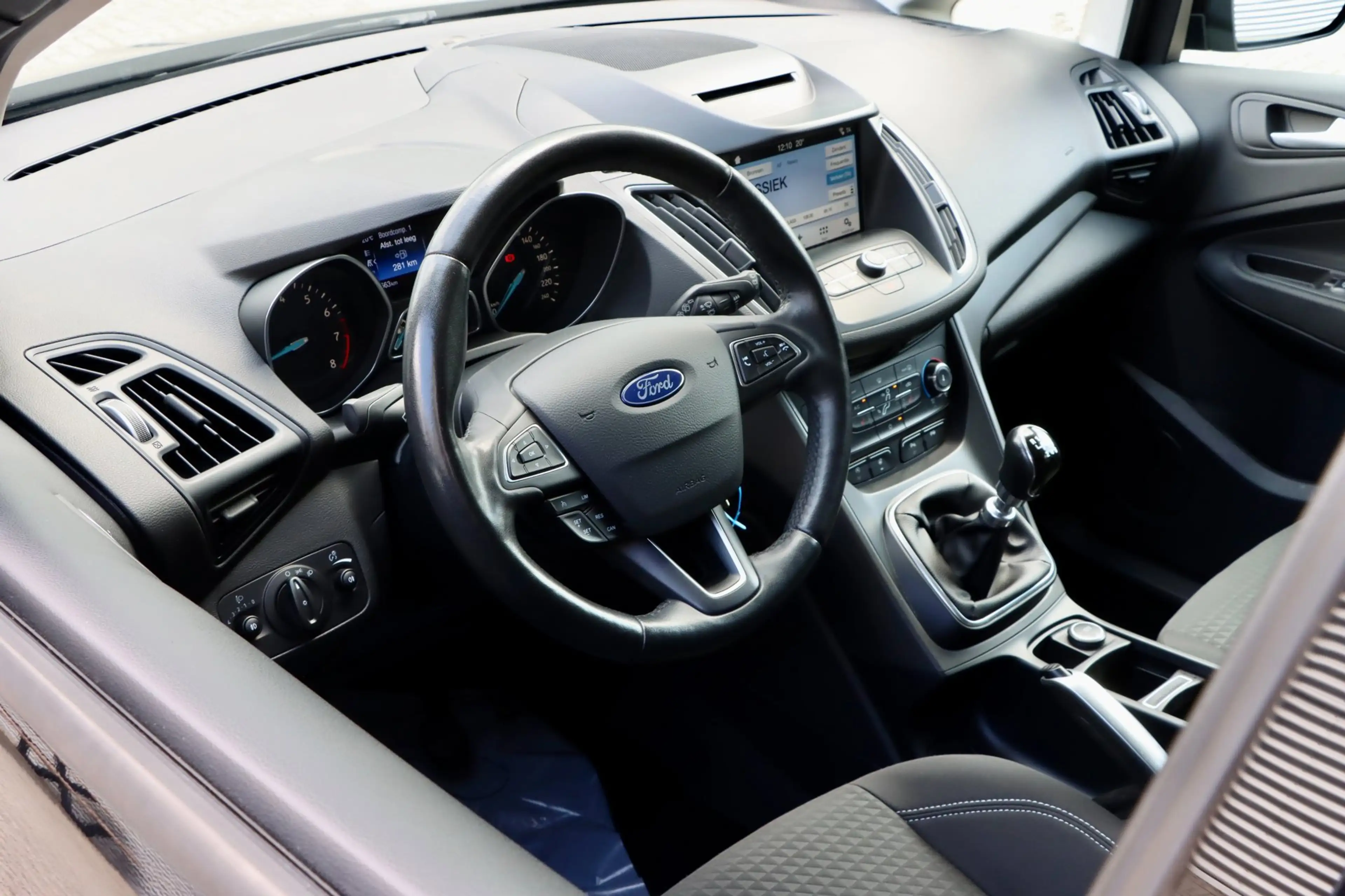 Ford Grand C-Max 1.0 Titanium | NAVIGATIE | WINTERPAKKET | TREKHAAK — photo 16