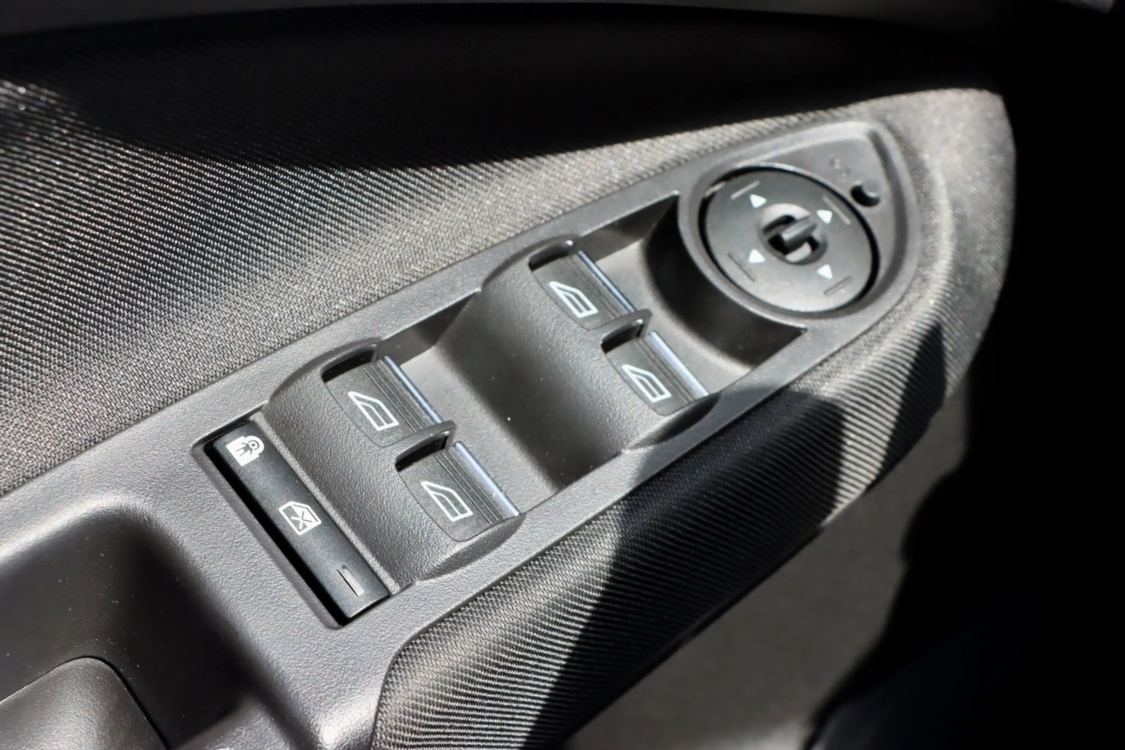 Ford Grand C-Max 1.0 Titanium | NAVIGATIE | WINTERPAKKET | TREKHAAK — photo 24